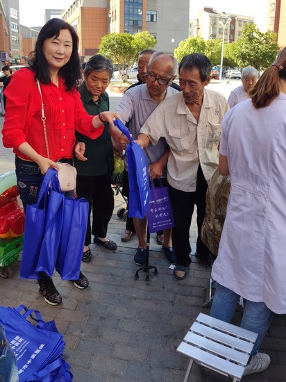 “不忘初心 牢记使命”服务百姓健康行动 ----市中医医院弋江区联体进社区白马中心义诊活动纪实(图6)